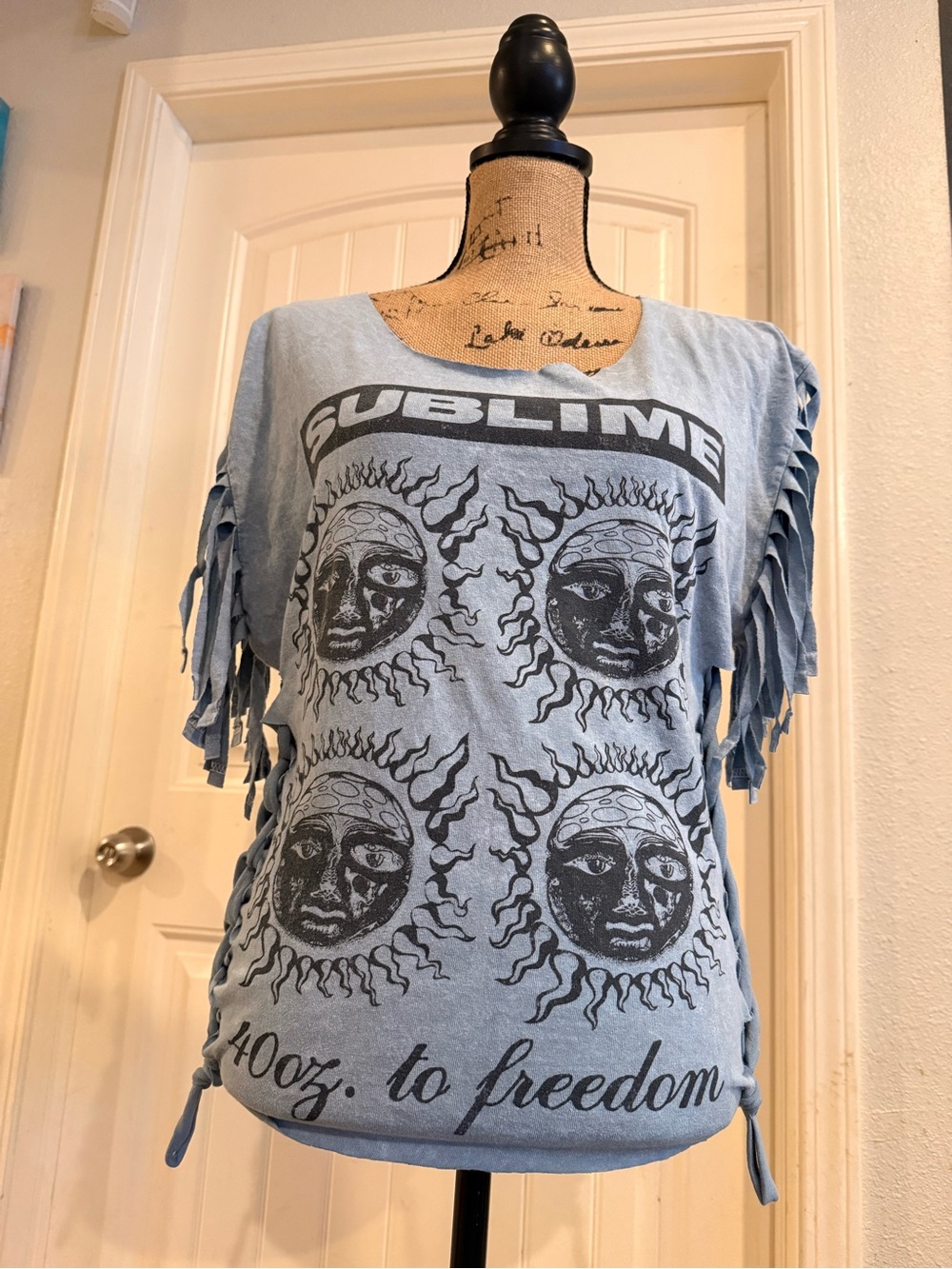 Sublime 40oz. to Freedom Upcycled Fringe Tee – Small